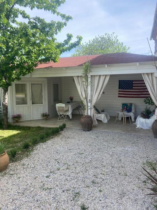 Maison Avec Jardin Et 3 Petits Chats , Proche Du Chateau Lacoste Le Puy-Sainte-Réparade Eksteriør billede